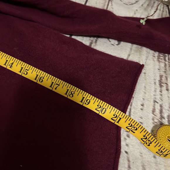 Cashmere Sweater - Picture 5 of 5